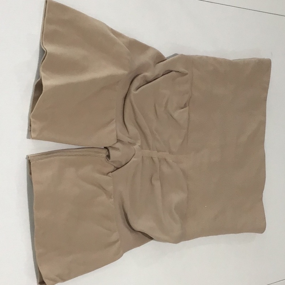Assets by spanx shape wear size 2x